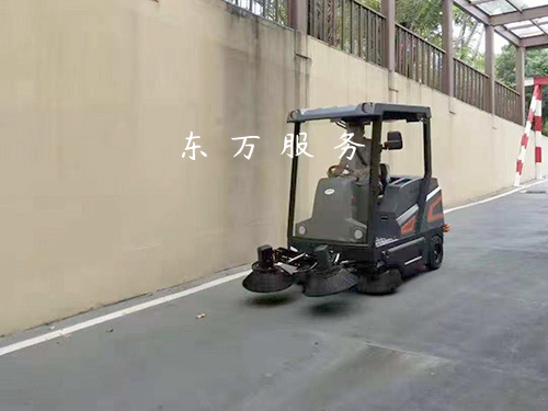 坡道清扫